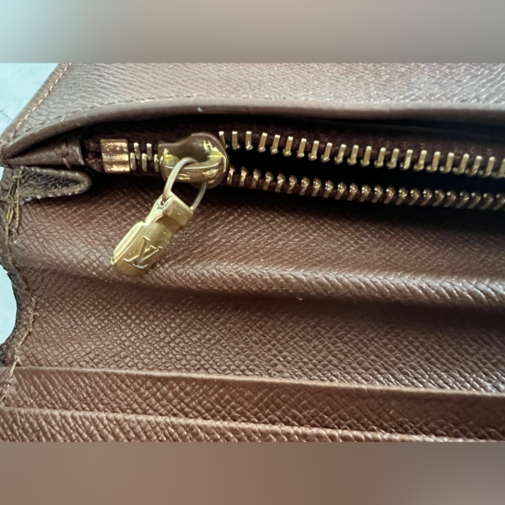 Louis Vuitton Brazza Wallet Date Code: Sp4067 - image 7